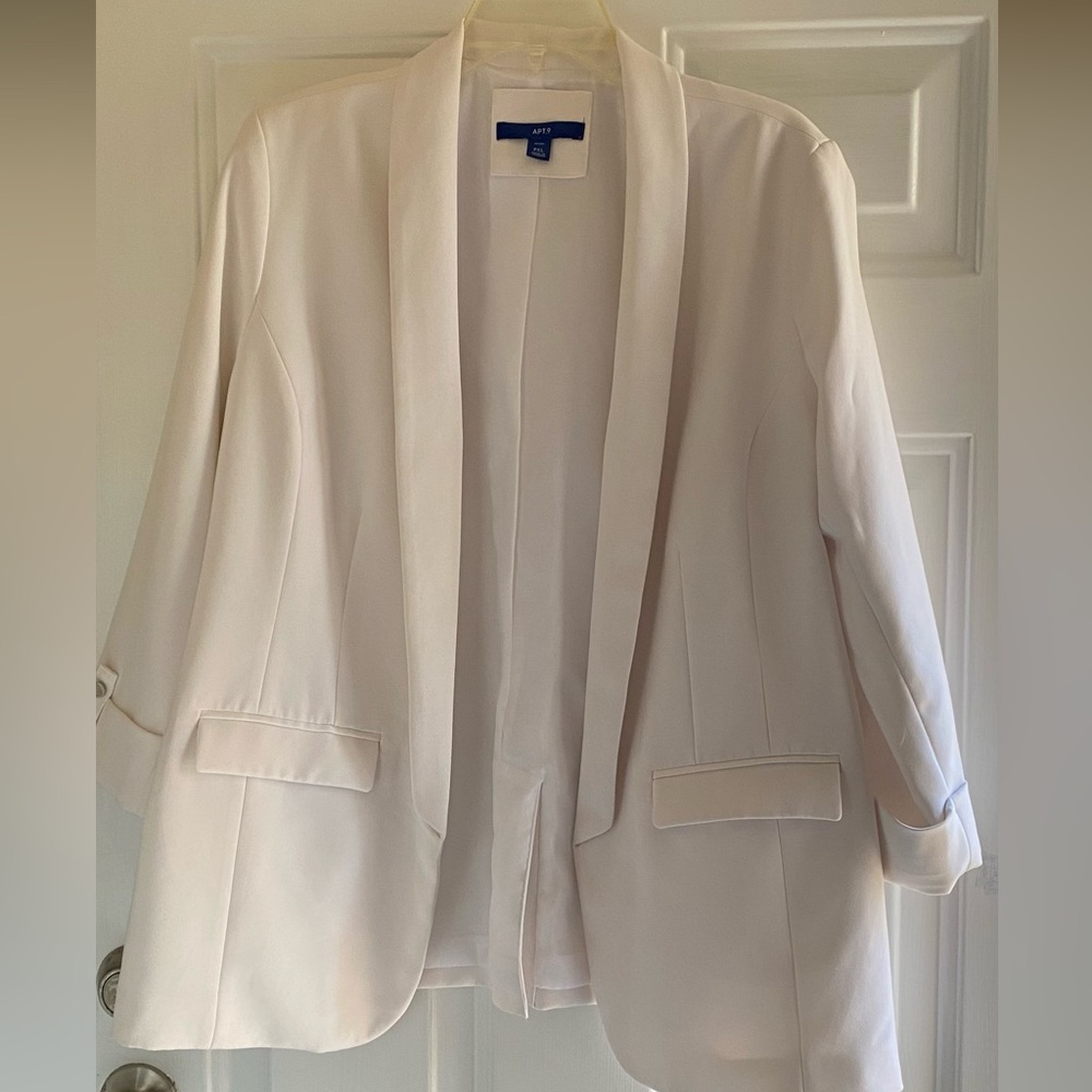 Apt. 9 Classic White Jacket